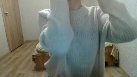 Snapshot of little_mariaa chatting on 18, 9, 2025 Maria online show from 18, 9, 2025