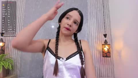 Snapshot of little_melody1 chatting on 18, 6, 2026 little_melody1 online show from 18, 6, 2026