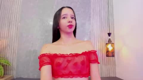 Snapshot of little_melody1 chatting on 26, 6, 2026 little_melody1 online show from 26, 6, 2026
