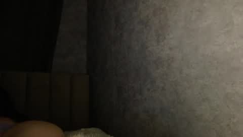 Mia   Im online every day 1530 PM in New York  2030 PM in London online show from 16, 4, 2026