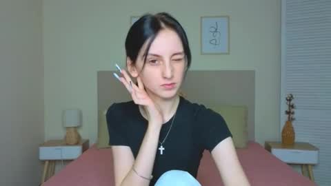 little_mollee online show from 24, 9, 2025