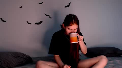 Alice.. online show from 23, 10, 2025