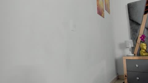 Eva online show from 23, 12, 2025