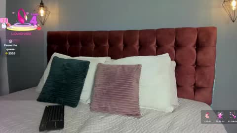 Snapshot of little_tania_ chatting on 19, 9, 2025 Tania online show from 19, 9, 2025