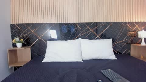 Snapshot of little_tania_ chatting on 29, 11, 2025 Tania online show from 29, 11, 2025