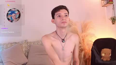 Snapshot of little_twiink chatting on 13, 7, 2026 Juan Ferrer online show from 13, 7, 2026