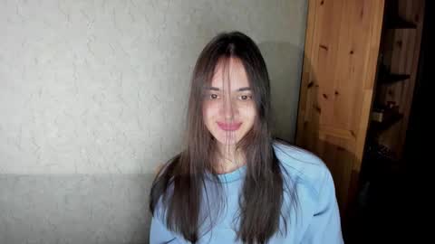 Snapshot of littleashleyy chatting on 22, 11, 2025 littleashleyy online show from 22, 11, 2025