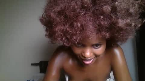 Snapshot of littlebunny2_ chatting on 9, 1, 2026 littlebunny2 online show from 9, 1, 2026