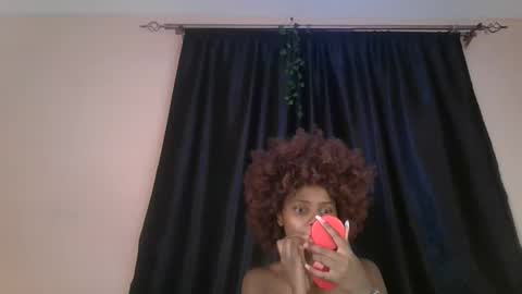 Snapshot of littlebunny2_ chatting on 17, 2, 2026 littlebunny2 online show from 17, 2, 2026