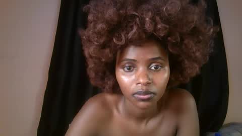 Snapshot of littlebunny2_ chatting on 18, 2, 2026 littlebunny2 online show from 18, 2, 2026