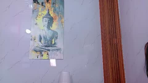 Snapshot of littlee_emilyy_ chatting on 9, 7, 2026 Emily online show from 9, 7, 2026