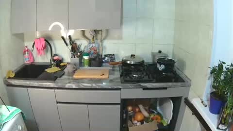 littlehappines online show from 19, 11, 2025