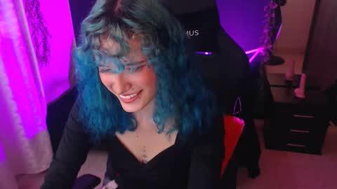 LAUREN online show from 25, 10, 2025