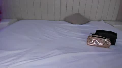 Snapshot of littleoliviia_ chatting on 21, 1, 2025 im olivia IG littleolivia01 online show from 21, 1, 2025