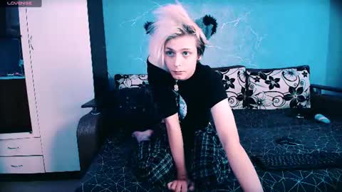Snapshot of littlepinkcat chatting on 9, 7, 2026 Felix online show from 9, 7, 2026