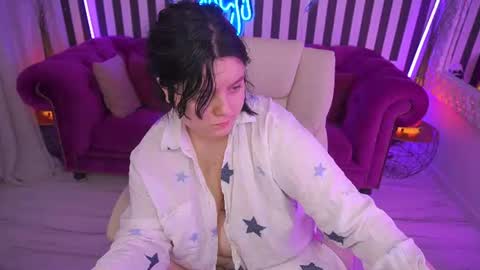 Snapshot of littleshyy chatting on 18, 6, 2026 Masha online show from 18, 6, 2026