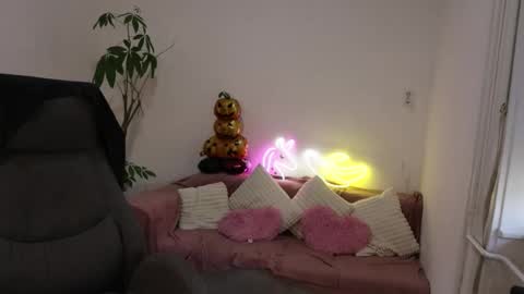 littlestellaspark online show from 23, 10, 2025