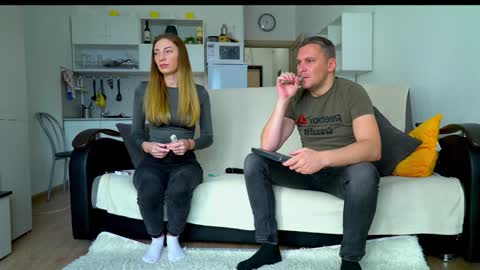 Snapshot of littlesweettifany chatting on 27, 10, 2025 Little Tifany online show from 27, 10, 2025