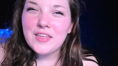 Snapshot of livinsubspace chatting on 27, 2, 2025 Liv online show from 27, 2, 2025