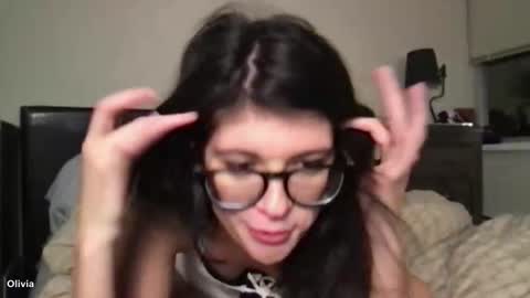 Snapshot of livis_world chatting on 14, 11, 2025 Liv online show from 14, 11, 2025