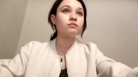 lizaplay online show from 23, 4, 2026