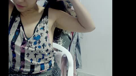 lizz1305 online show from 30, 1, 2025