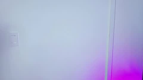 Lizz  online show from 6, 3, 2025