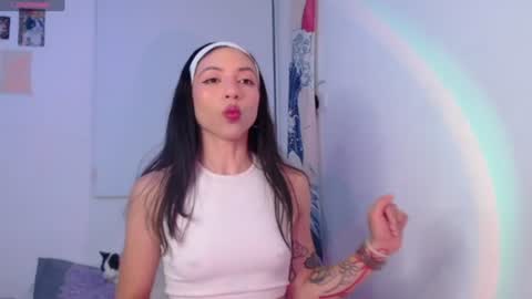 Snapshot of lizza_scott chatting on 7, 6, 2026 Lizza Scott online show from 7, 6, 2026