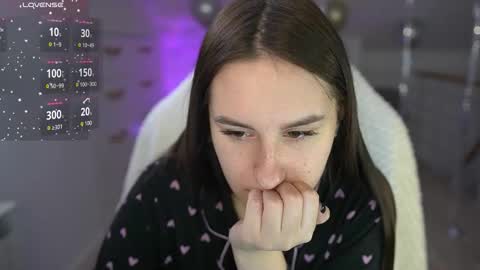 Lizi-Fox online show from 18, 12, 2025