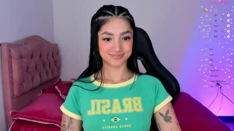 Snapshot of lizzie_corner chatting on 28, 5, 2026 Lizzie online show from 28, 5, 2026