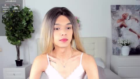 lizzydelrey online show from 1, 5, 2026