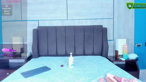 LizzySato online show from 20, 11, 2025