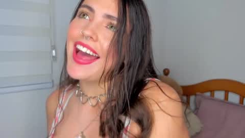 Llanna online show from 10, 2, 2025