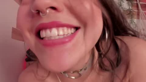Snapshot of llanna_ chatting on 17, 4, 2026 Llanna online show from 17, 4, 2026