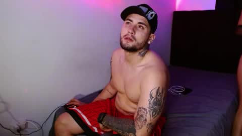 Snapshot of lliamm_2 chatting on 21, 12, 2025 lliamm 2 online show from 21, 12, 2025