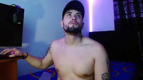 Snapshot of lliamm_2 chatting on 12, 1, 2026 lliamm 2 online show from 12, 1, 2026