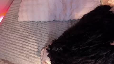 Snapshot of lm_kloeeh chatting on 9, 10, 2025 Kloe see you 28-11  to celebrate my birthday online show from 9, 10, 2025