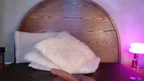 Snapshot of loana_vegas chatting on 10, 7, 2026 LOANA online show from 10, 7, 2026