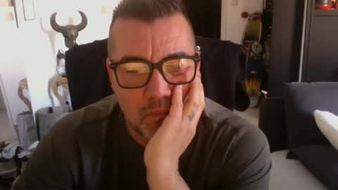 Snapshot of loanm chatting on 15, 3, 2026 loanm online show from 15, 3, 2026