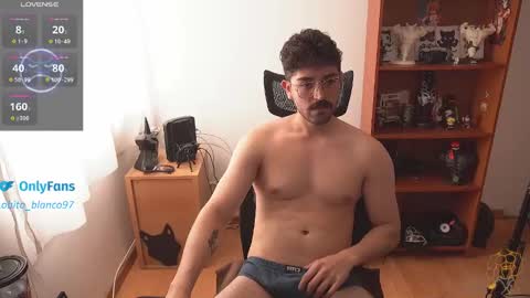 Lobito blanco Thefckingwolf main account online show from 10, 2, 2026