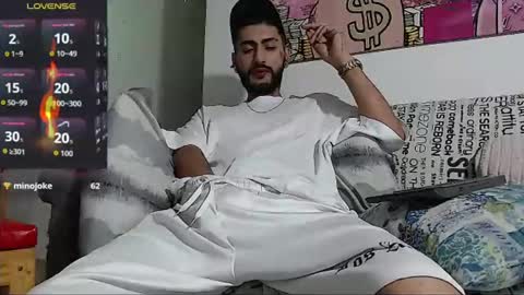 lobocruzlatino online show from 16, 9, 2025