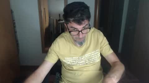 Snapshot of lobosolitario73 chatting on 22, 9, 2025 lobosolitario73 online show from 22, 9, 2025