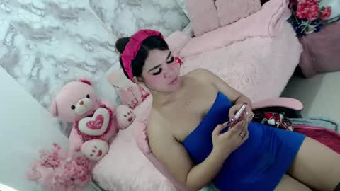 Thea online show from 10, 3, 2026