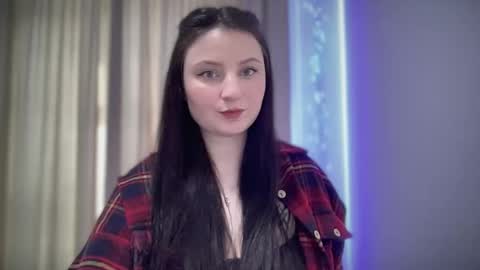 locaalis1 online show from 10, 2, 2025