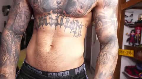 Snapshot of logan_hugh8 chatting on 19, 5, 2026 logan_hugh8 online show from 19, 5, 2026