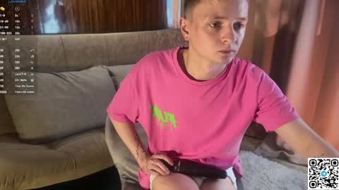 Snapshot of logan_mett chatting on 2, 6, 2026 Logan online show from 2, 6, 2026
