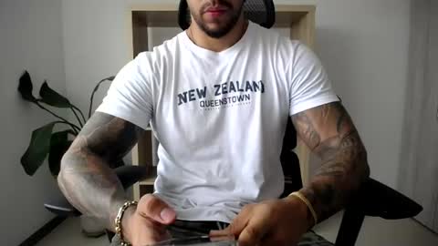Snapshot of loganhod chatting on 22, 6, 2026 Logan Wolfp online show from 22, 6, 2026