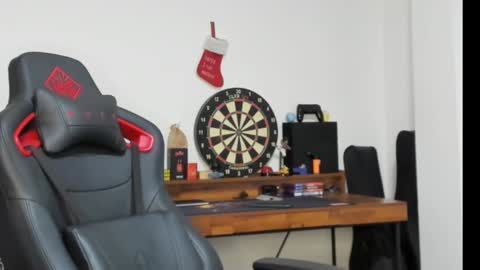 Logan online show from 27, 1, 2025