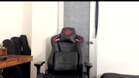 Logan online show from 15, 9, 2025