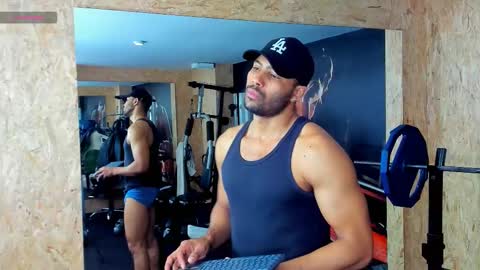 Snapshot of logansimmons chatting on 23, 2, 2026 U can call me Logan online show from 23, 2, 2026